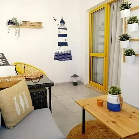 Casa De Dos Avos * Quarteira