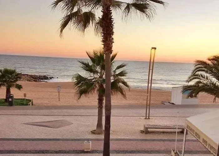 Casa De Dos Avos